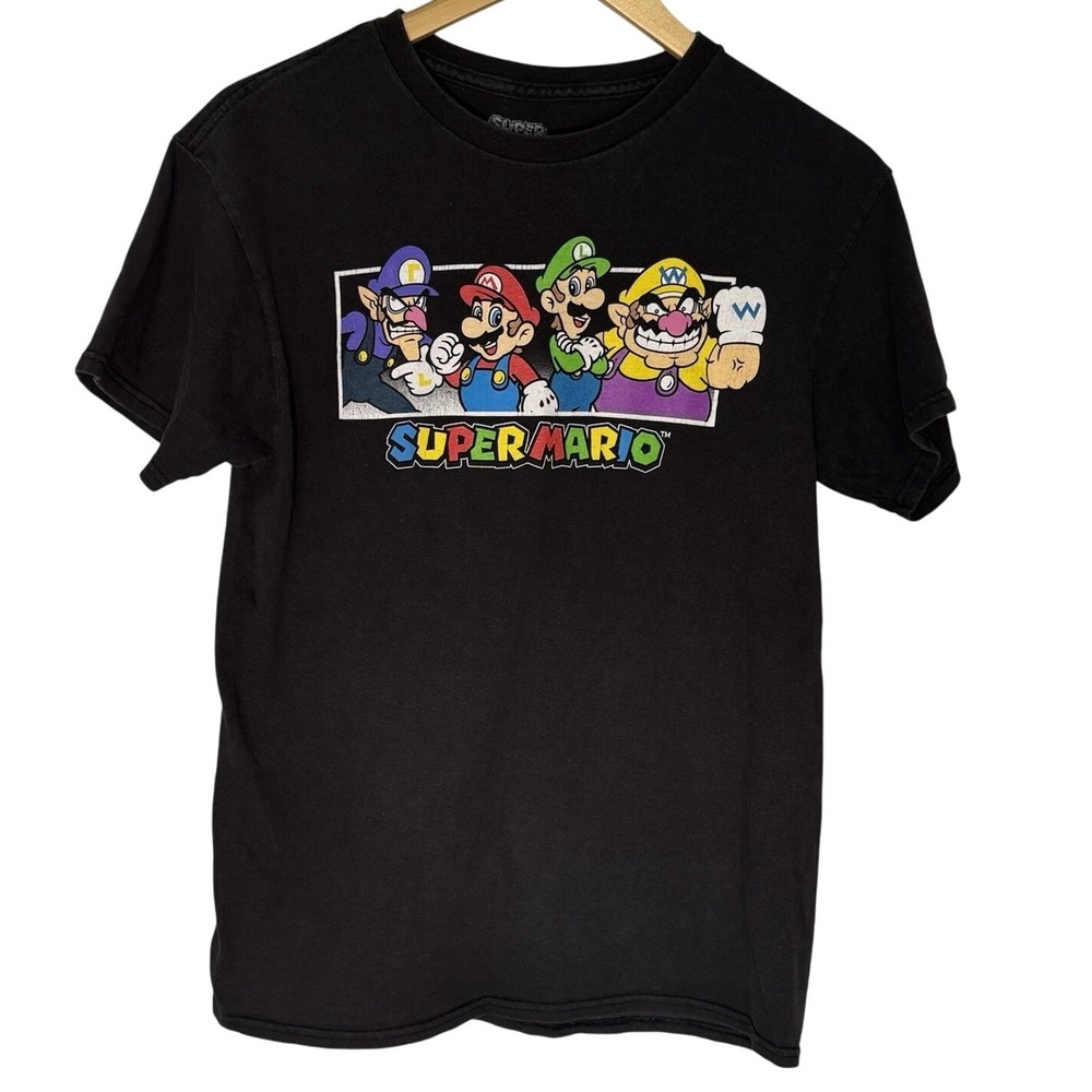 Super Mario Brothers Black Graphic T‎ Shirt Nintendo Size Medium